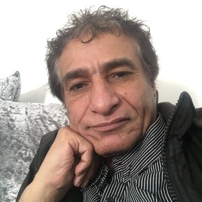 كاتب صحفي/خالد سلمان